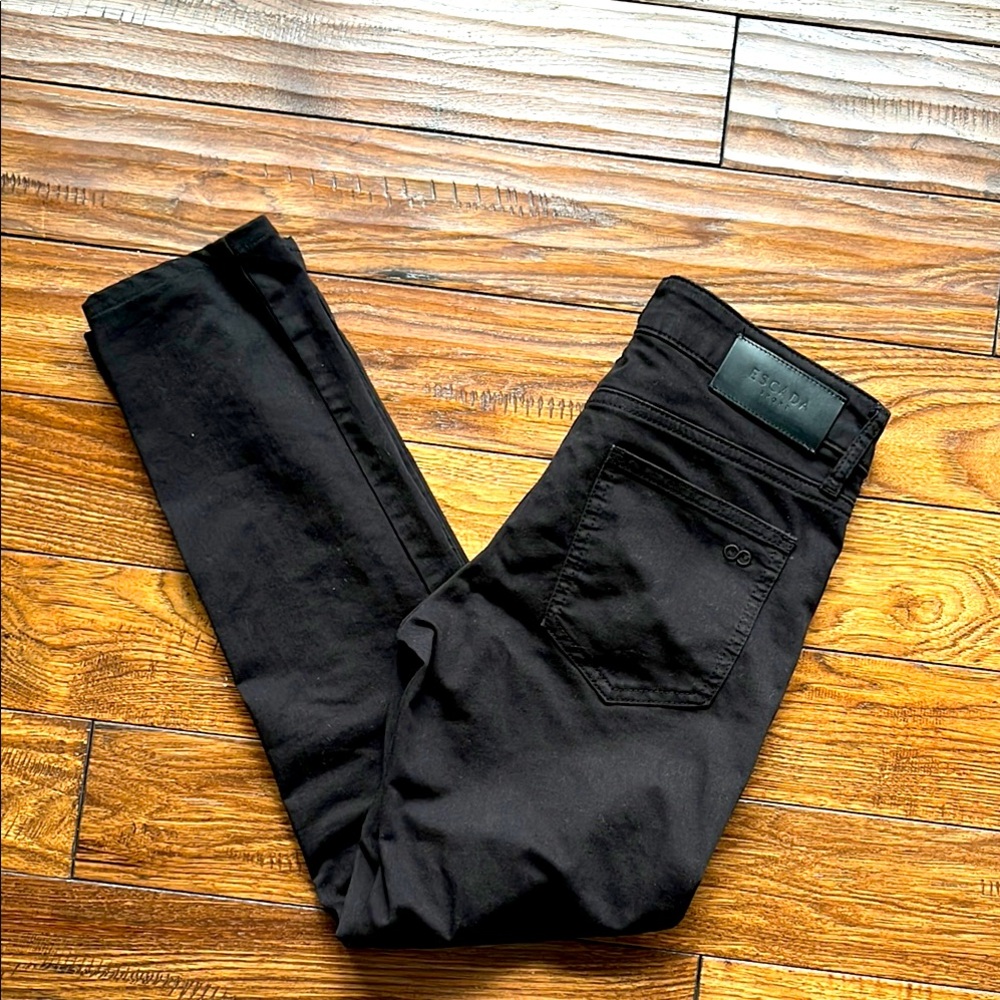 Escada Pants